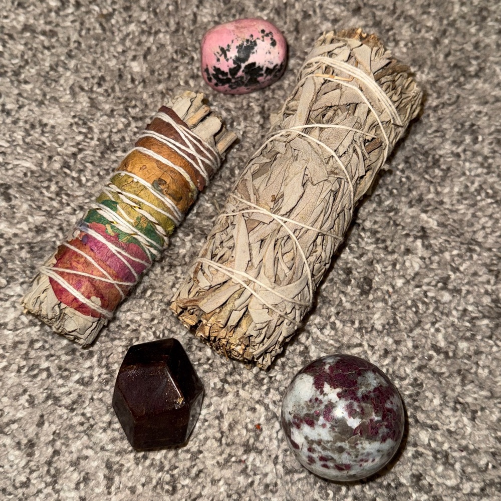 Self love and protection Sage and Crystal Set